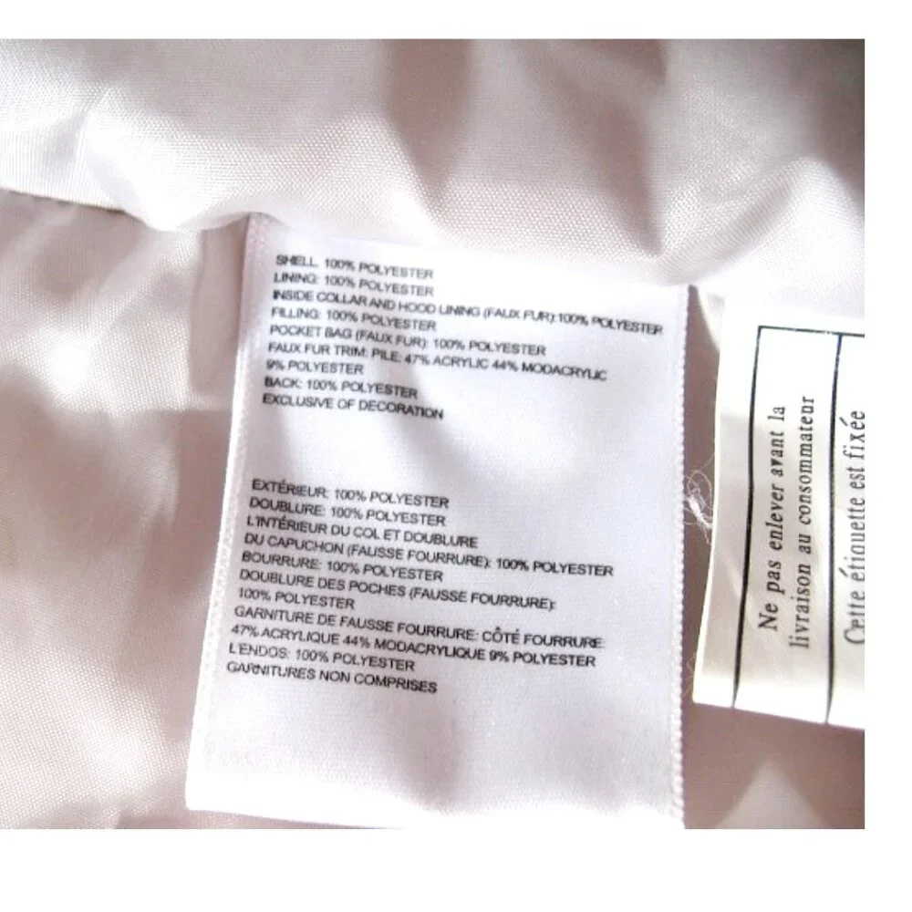 Long winter puffer coat with duffle button design with a zip closure - Picture 5 of 15
